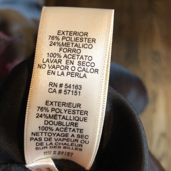 Beautiful dress-perfect for a fancy night out or mother of the bride. Size 8 - Picture 7 of 11